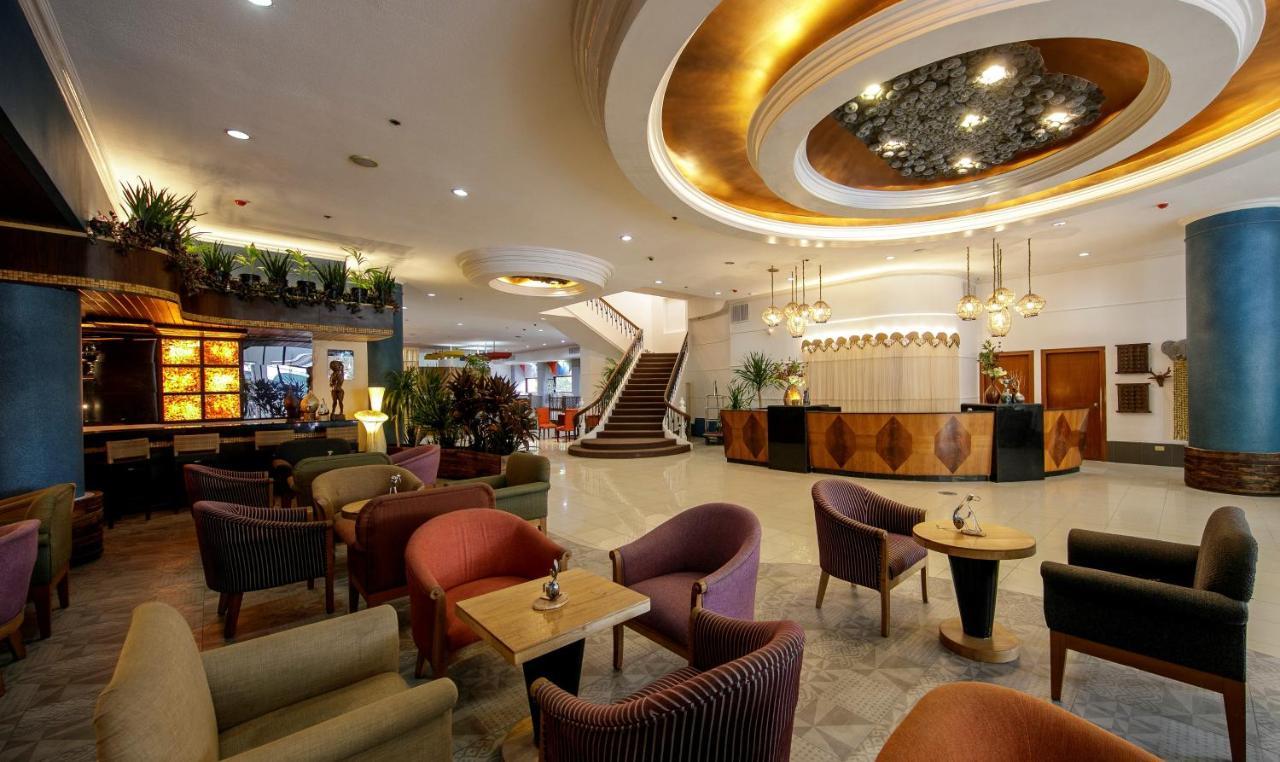 The Bellavista Hotel Lapu-Lapu City Exterior photo
